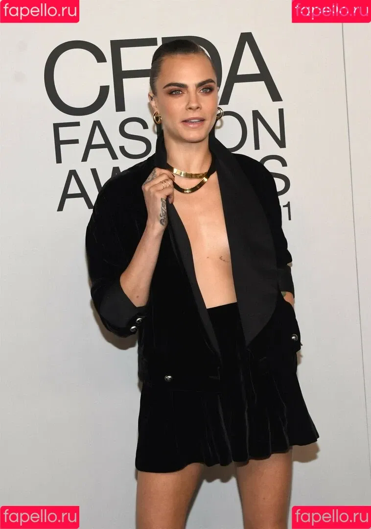 Cara Delevingne / caradelevingne Onlyfans Photo Gallery 