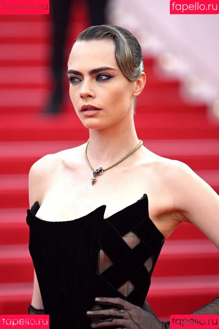 Cara Delevingne / caradelevingne Onlyfans Photo Gallery 