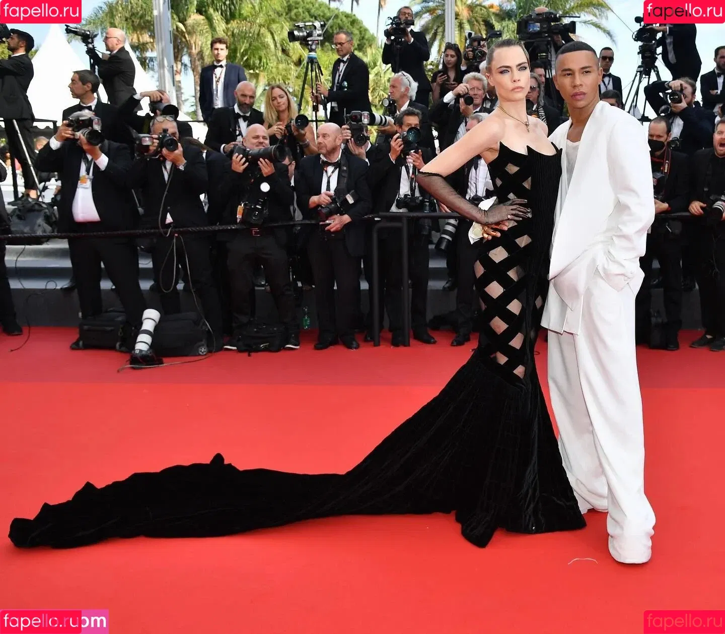 Cara Delevingne / caradelevingne Onlyfans Photo Gallery 