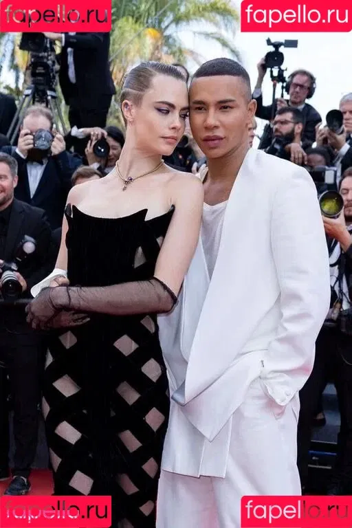 Cara Delevingne / caradelevingne Onlyfans Photo Gallery 