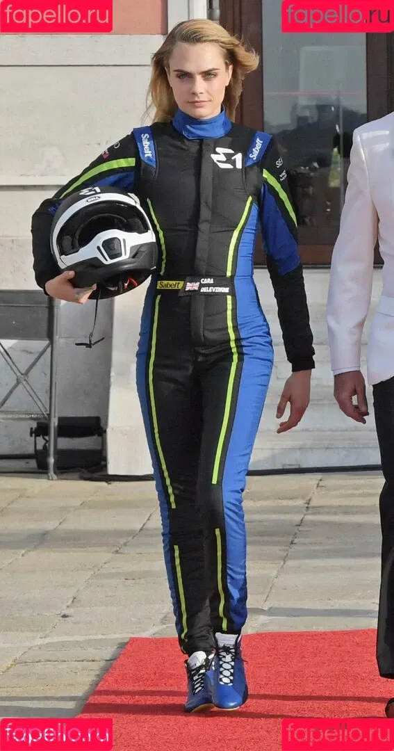 Cara Delevingne / caradelevingne Onlyfans Photo Gallery 