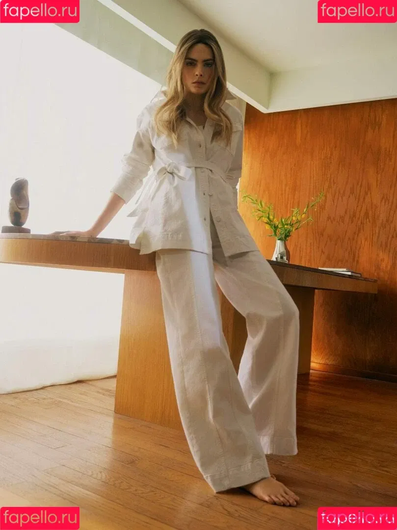 Cara Delevingne / caradelevingne Onlyfans Photo Gallery 