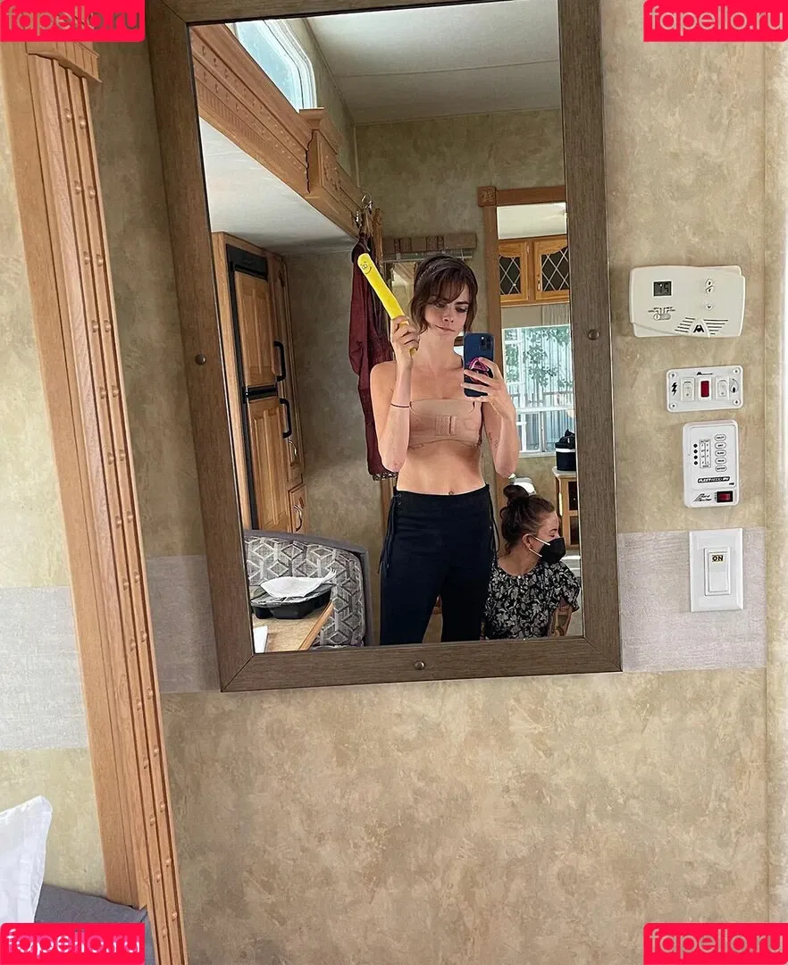 Cara Delevingne / caradelevingne Onlyfans Photo Gallery 