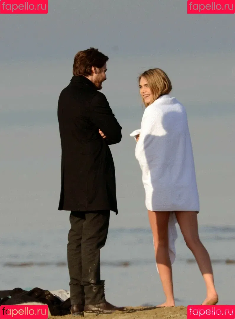 Cara Delevingne / caradelevingne Onlyfans Photo Gallery 