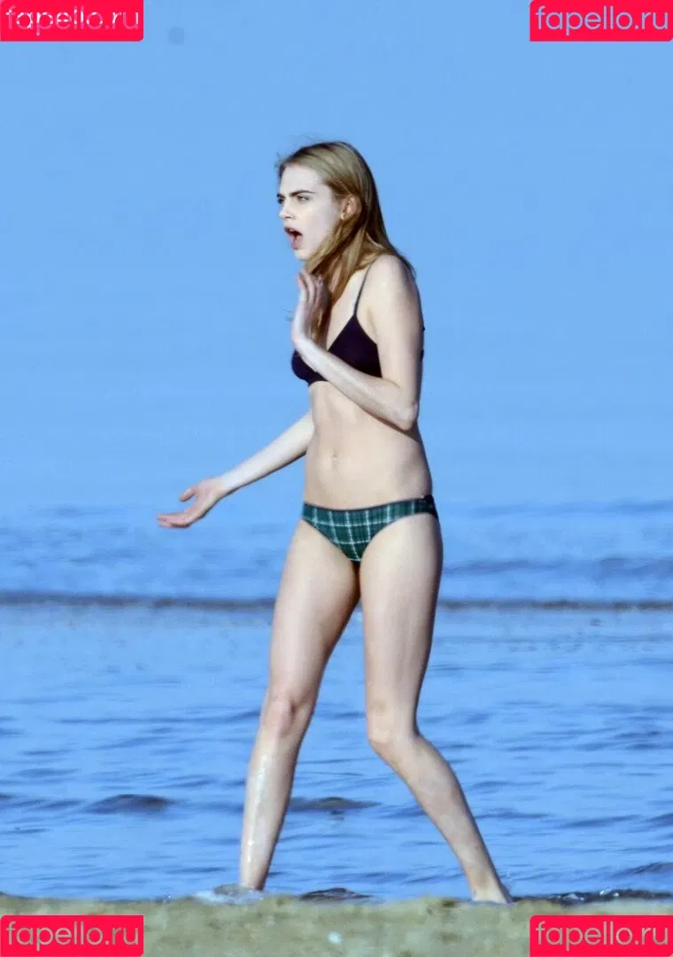 Cara Delevingne / caradelevingne Onlyfans Photo Gallery 