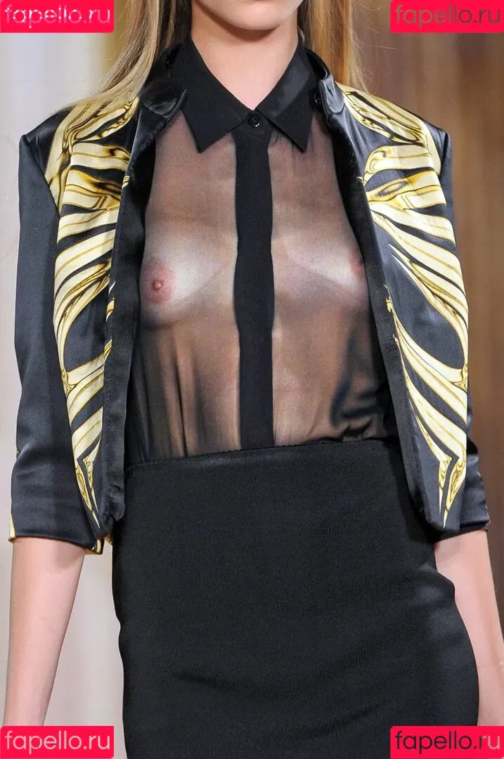 Cara Delevingne / caradelevingne Onlyfans Photo Gallery 