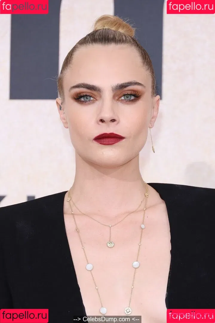 Cara Delevingne / caradelevingne Onlyfans Photo Gallery 