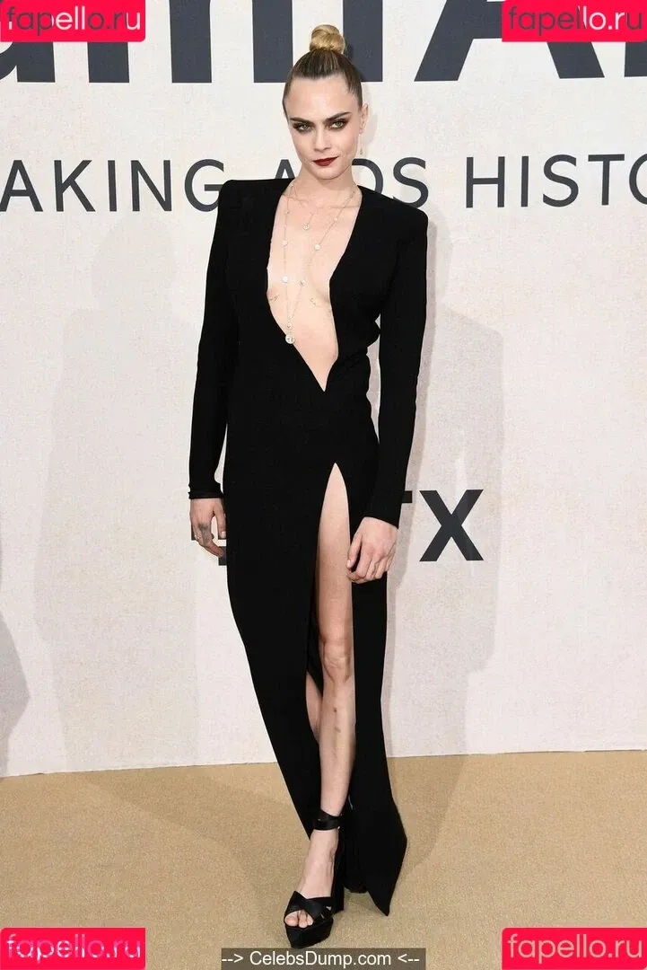 Cara Delevingne / caradelevingne Onlyfans Photo Gallery 