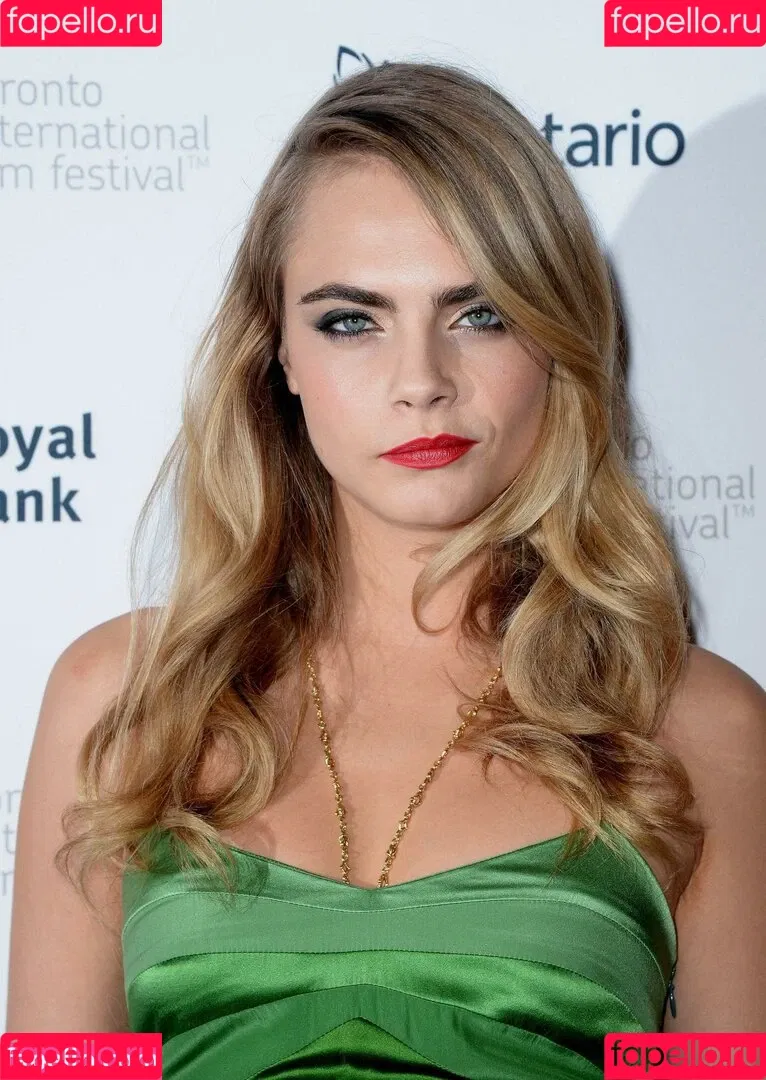 Cara Delevingne / caradelevingne Onlyfans Photo Gallery 