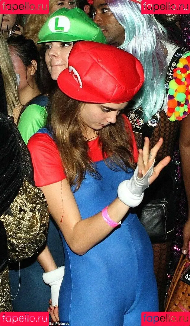 Cara Delevingne / caradelevingne Onlyfans Photo Gallery 