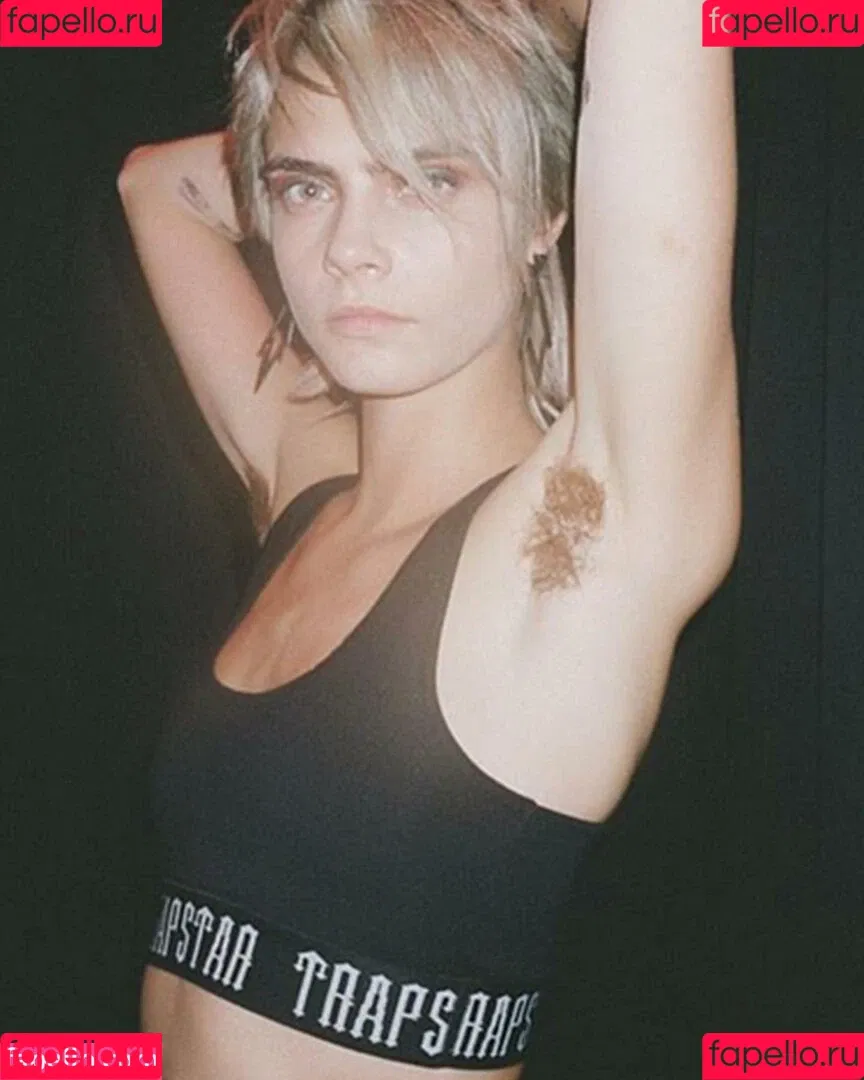 Cara Delevingne / caradelevingne Onlyfans Photo Gallery 