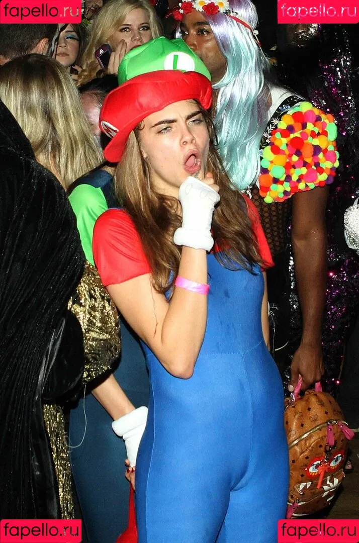 Cara Delevingne / caradelevingne Onlyfans Photo Gallery 