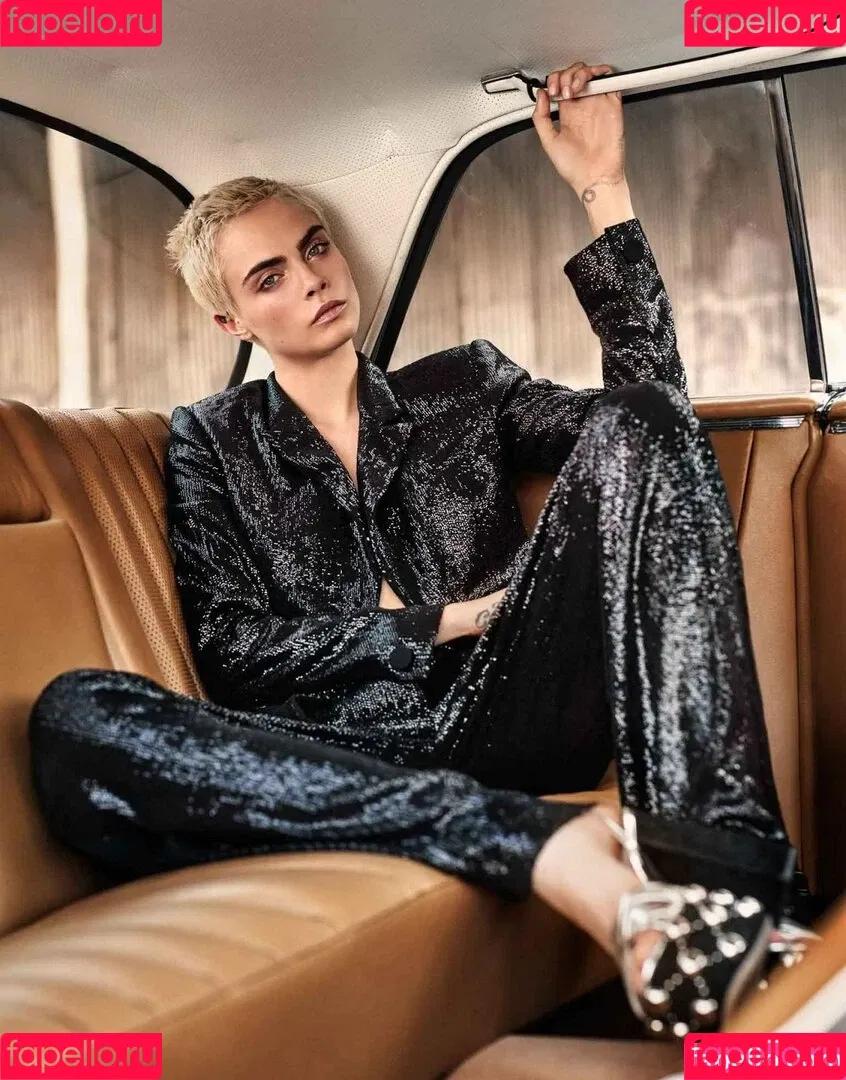 Cara Delevingne / caradelevingne Onlyfans Photo Gallery 