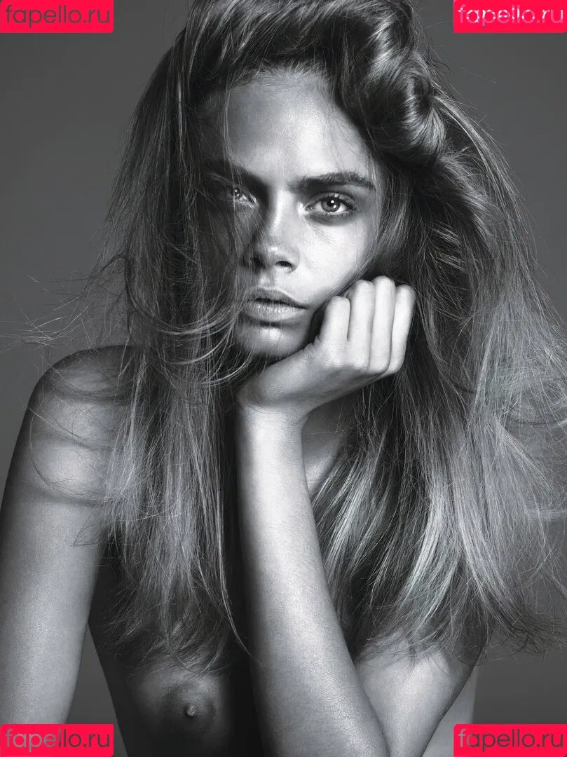 Cara Delevingne / caradelevingne Onlyfans Photo Gallery 