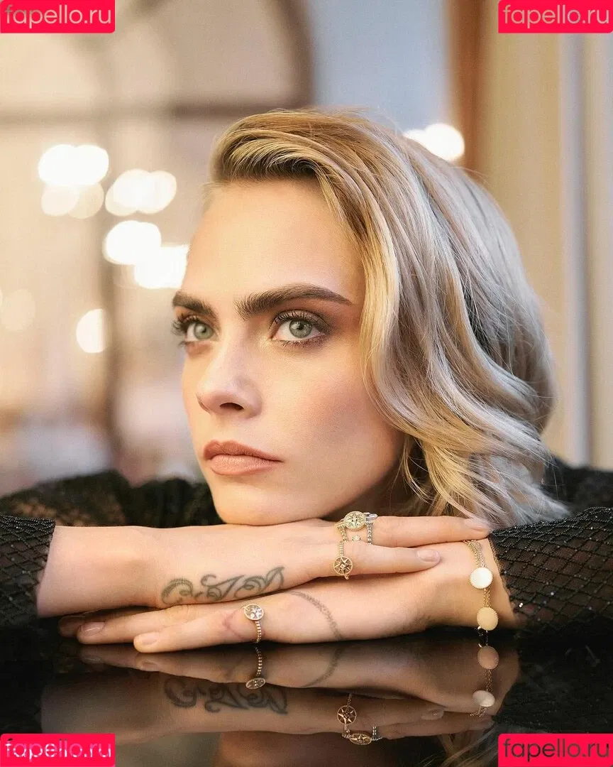 Cara Delevingne / caradelevingne Onlyfans Photo Gallery 