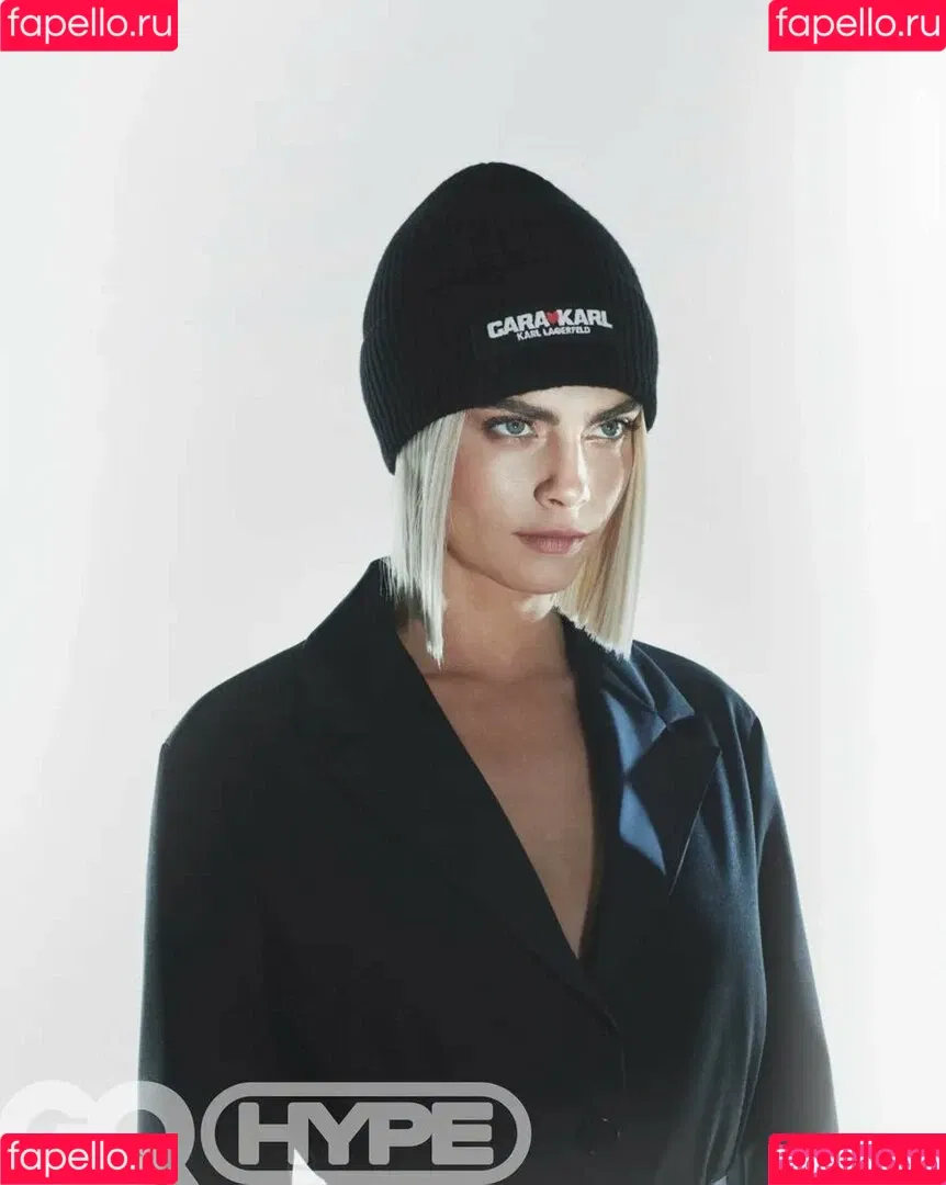 Cara Delevingne / caradelevingne Onlyfans Photo Gallery 