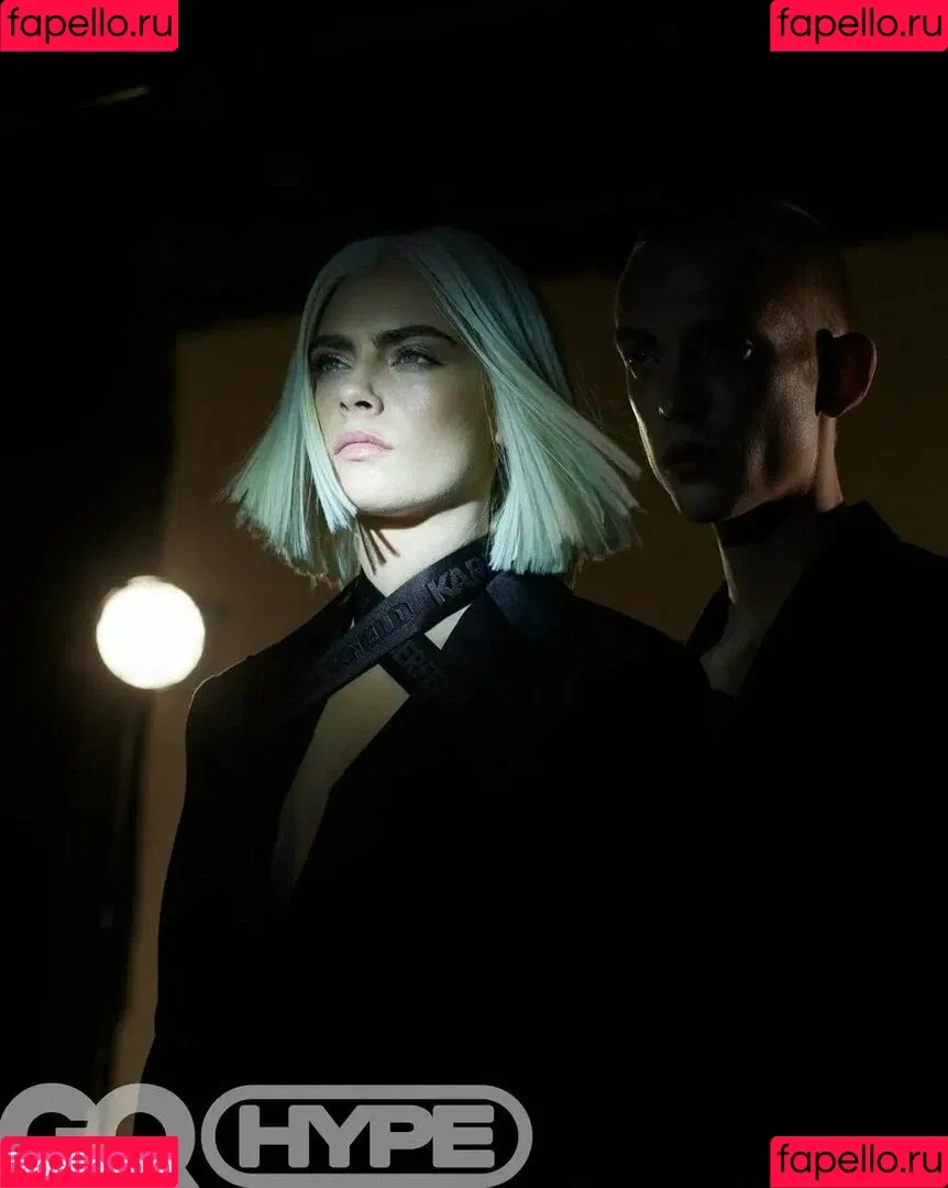 Cara Delevingne / caradelevingne Onlyfans Photo Gallery 