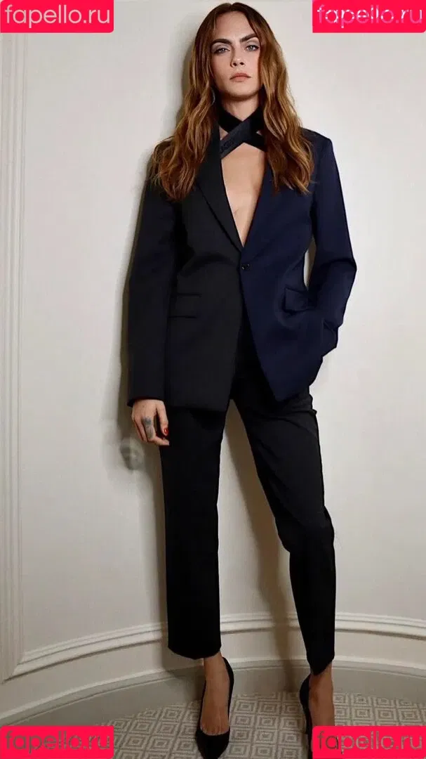 Cara Delevingne / caradelevingne Onlyfans Photo Gallery 