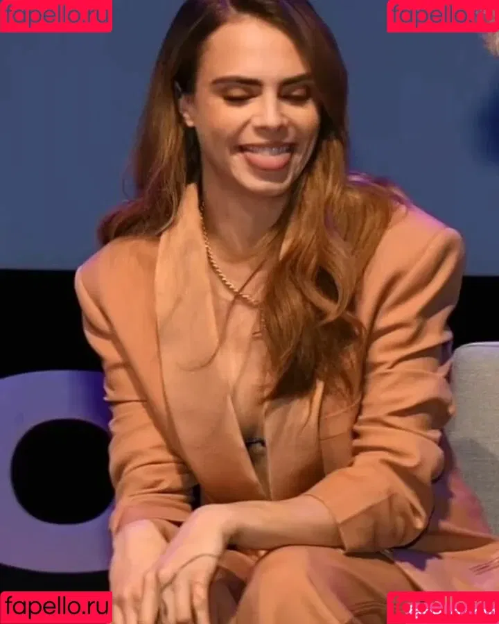 Cara Delevingne / caradelevingne Onlyfans Photo Gallery 