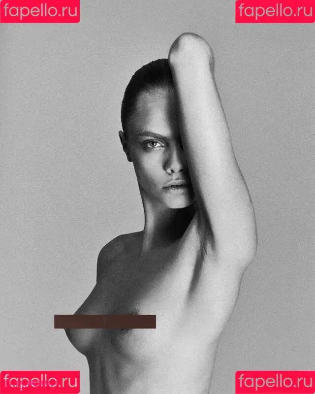 Cara Delevingne / caradelevingne Onlyfans Photo Gallery 