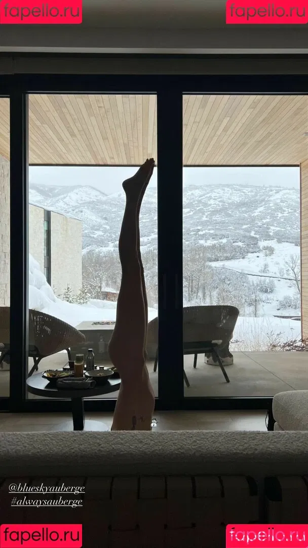 Cara Delevingne / caradelevingne Onlyfans Photo Gallery 