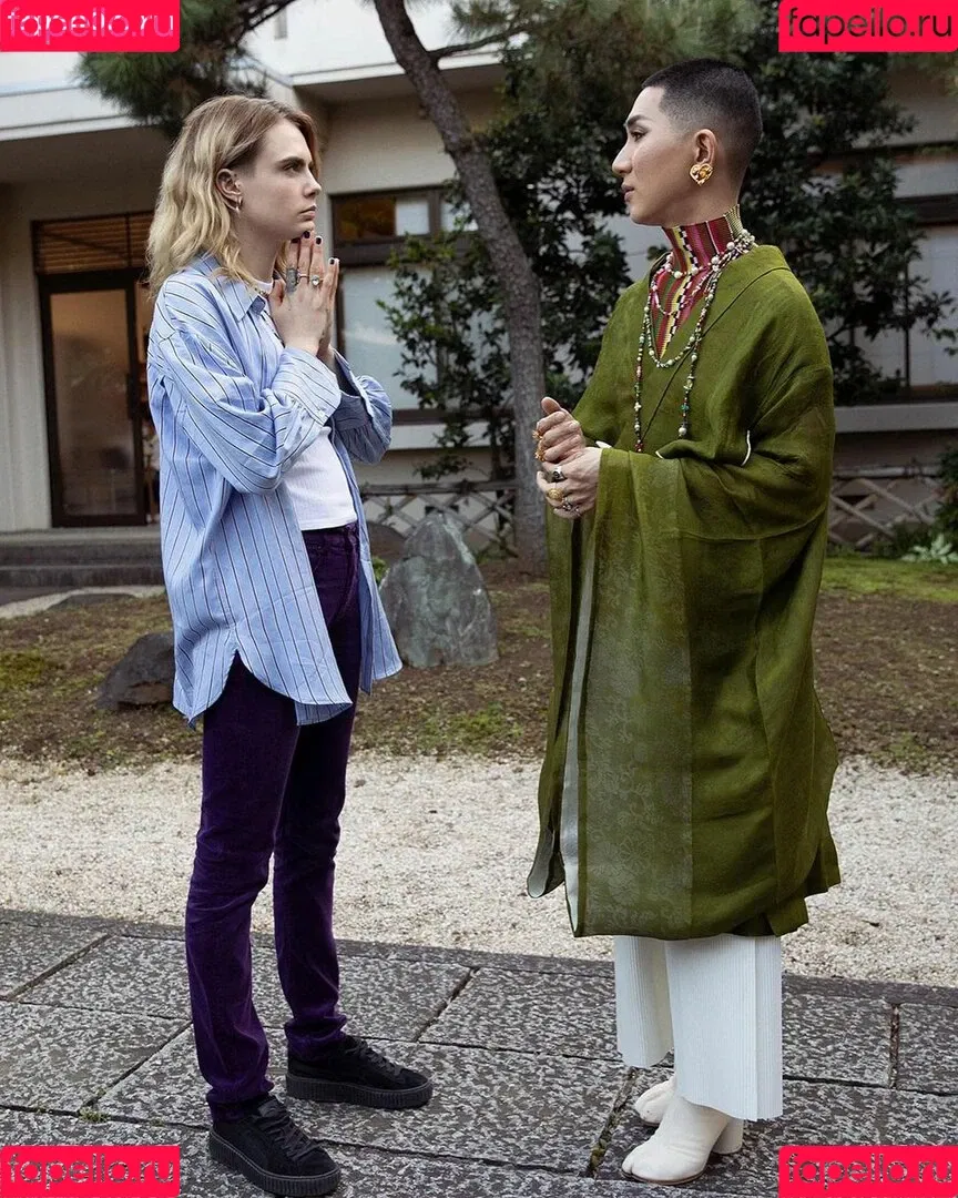 Cara Delevingne / caradelevingne Onlyfans Photo Gallery 