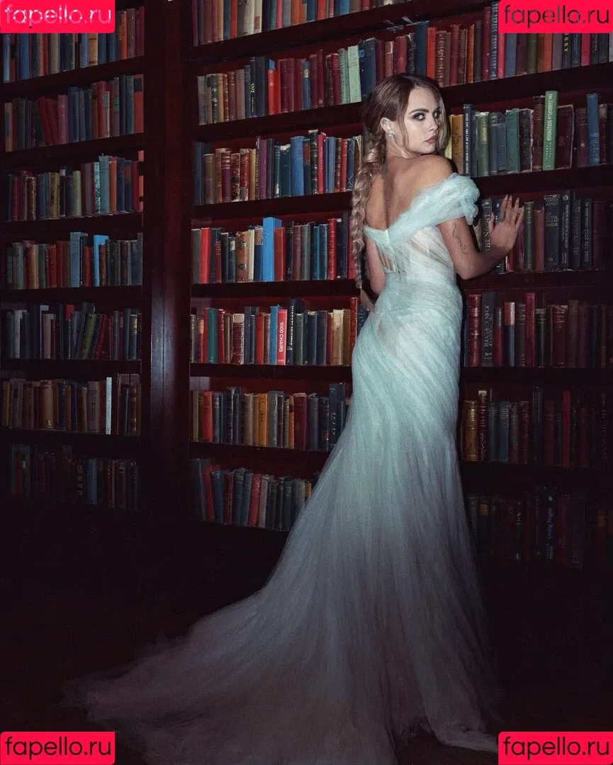 Cara Delevingne / caradelevingne Onlyfans Photo Gallery 