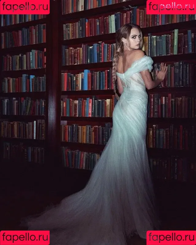 Cara Delevingne / caradelevingne Onlyfans Photo Gallery 