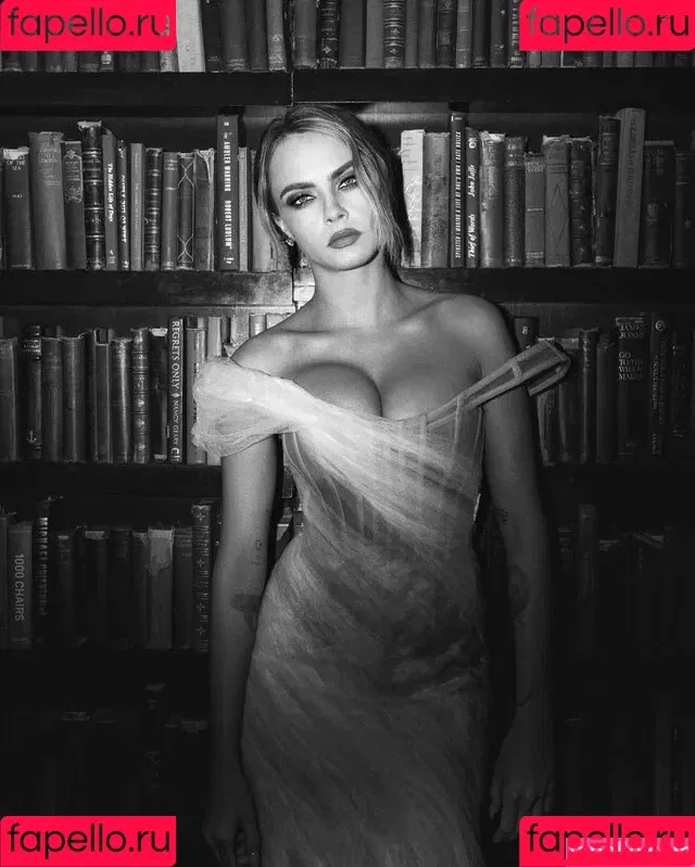 Cara Delevingne / caradelevingne Onlyfans Photo Gallery 