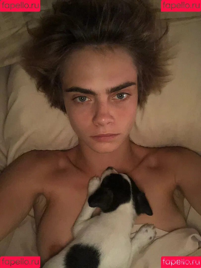 Cara Delevingne / caradelevingne Onlyfans Photo Gallery 