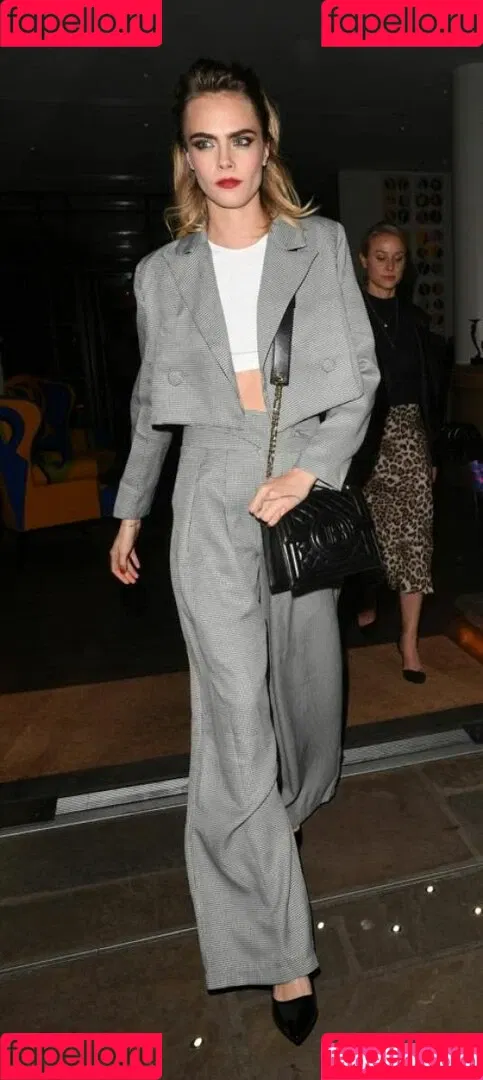 Cara Delevingne / caradelevingne Onlyfans Photo Gallery 