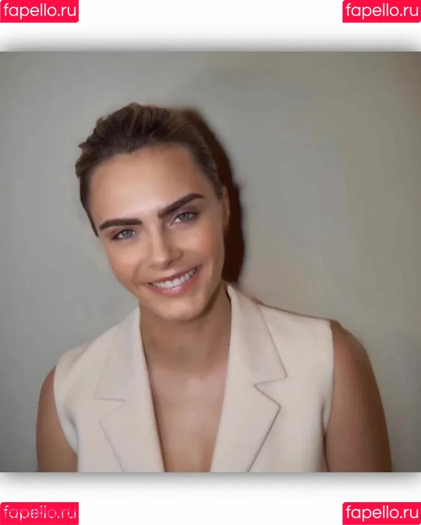 Cara Delevingne / caradelevingne Onlyfans Photo Gallery 