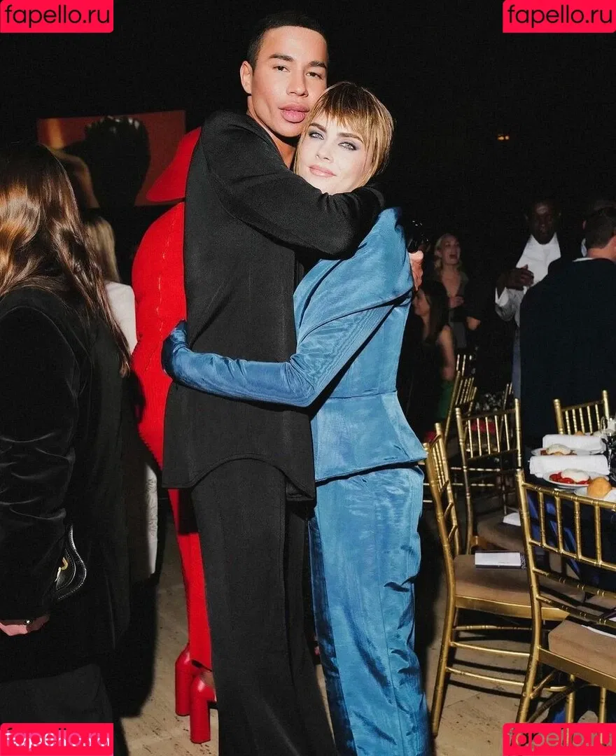 Cara Delevingne / caradelevingne Onlyfans Photo Gallery 