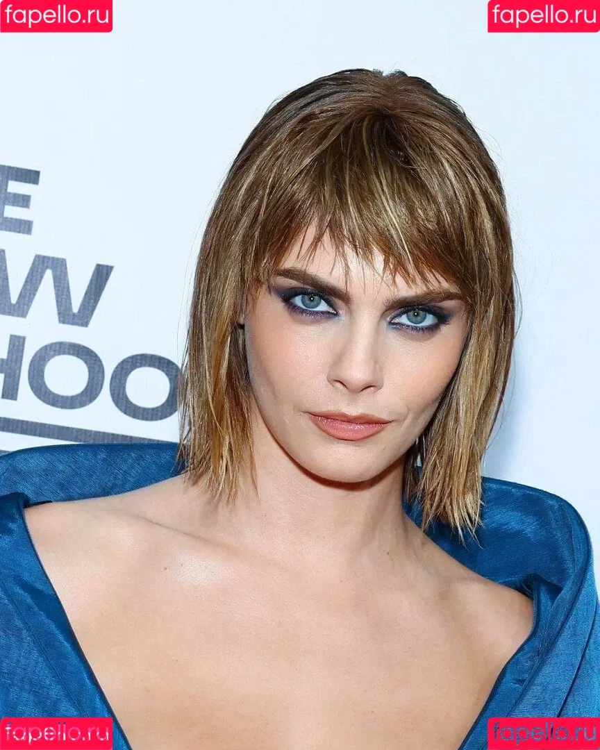 Cara Delevingne / caradelevingne Onlyfans Photo Gallery 