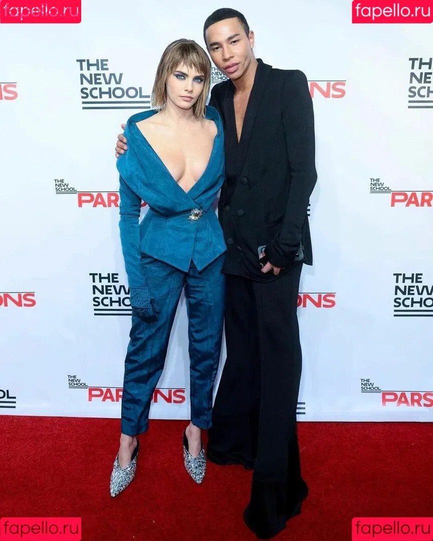 Cara Delevingne / caradelevingne Onlyfans Photo Gallery 