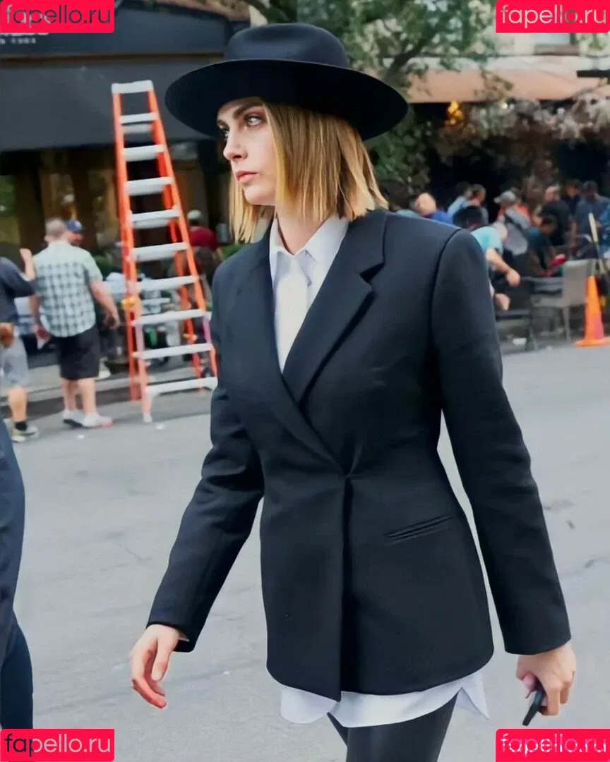 Cara Delevingne / caradelevingne Onlyfans Photo Gallery 