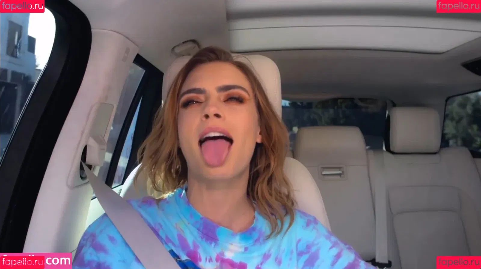 Cara Delevingne / caradelevingne Onlyfans Photo Gallery 