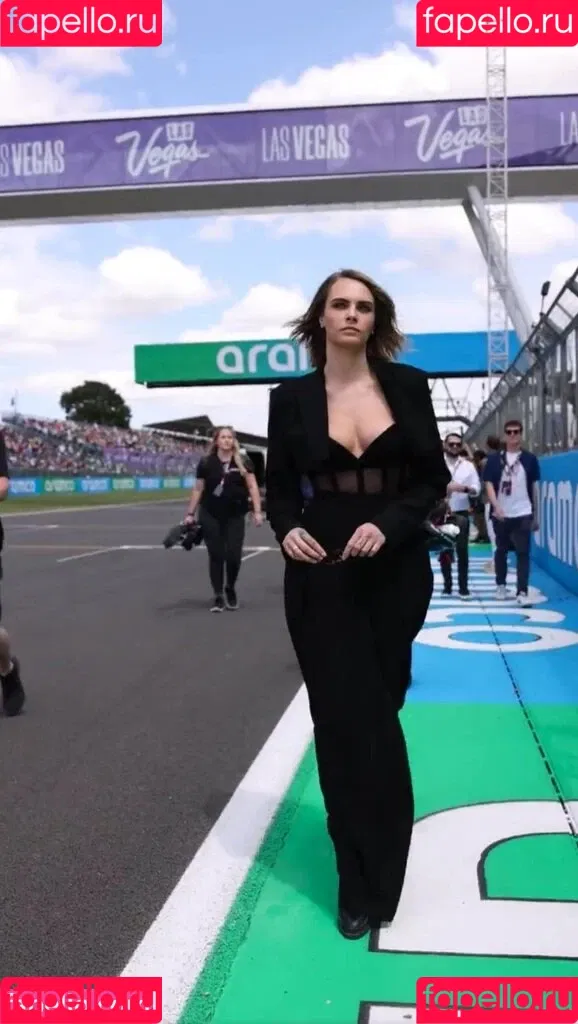 Cara Delevingne / caradelevingne Onlyfans Photo Gallery 