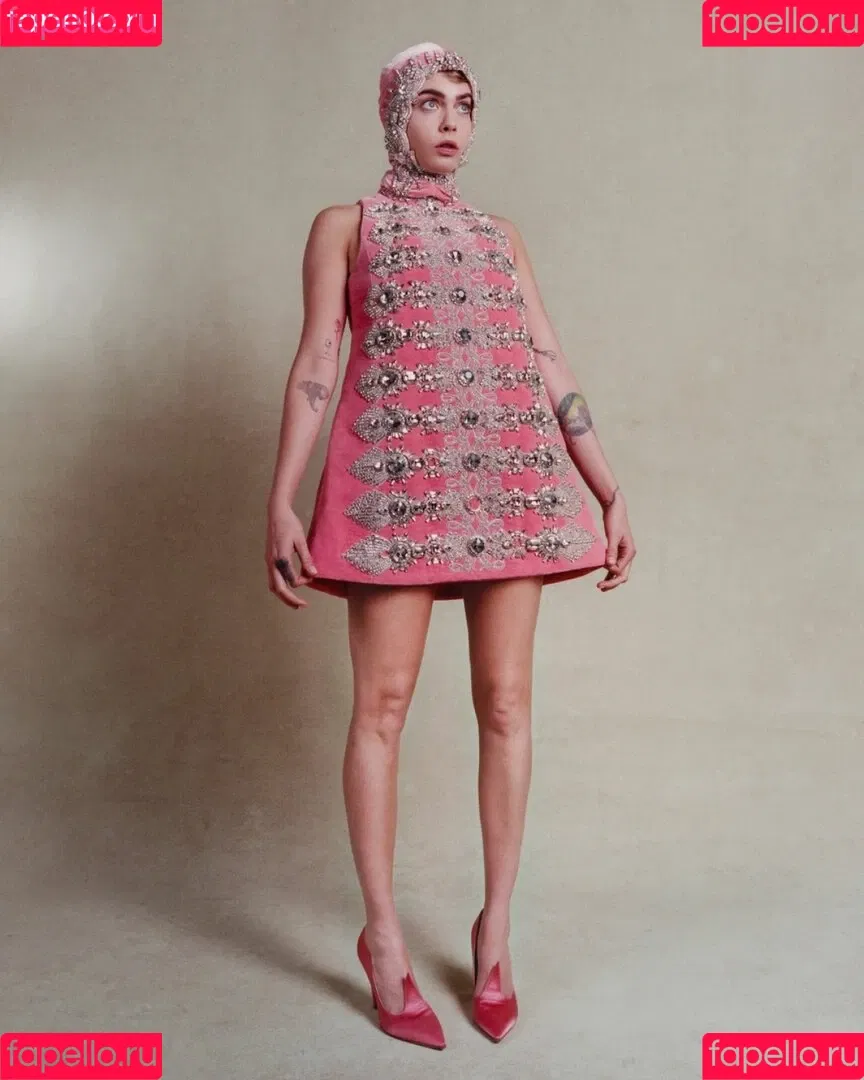 Cara Delevingne / caradelevingne Onlyfans Photo Gallery 