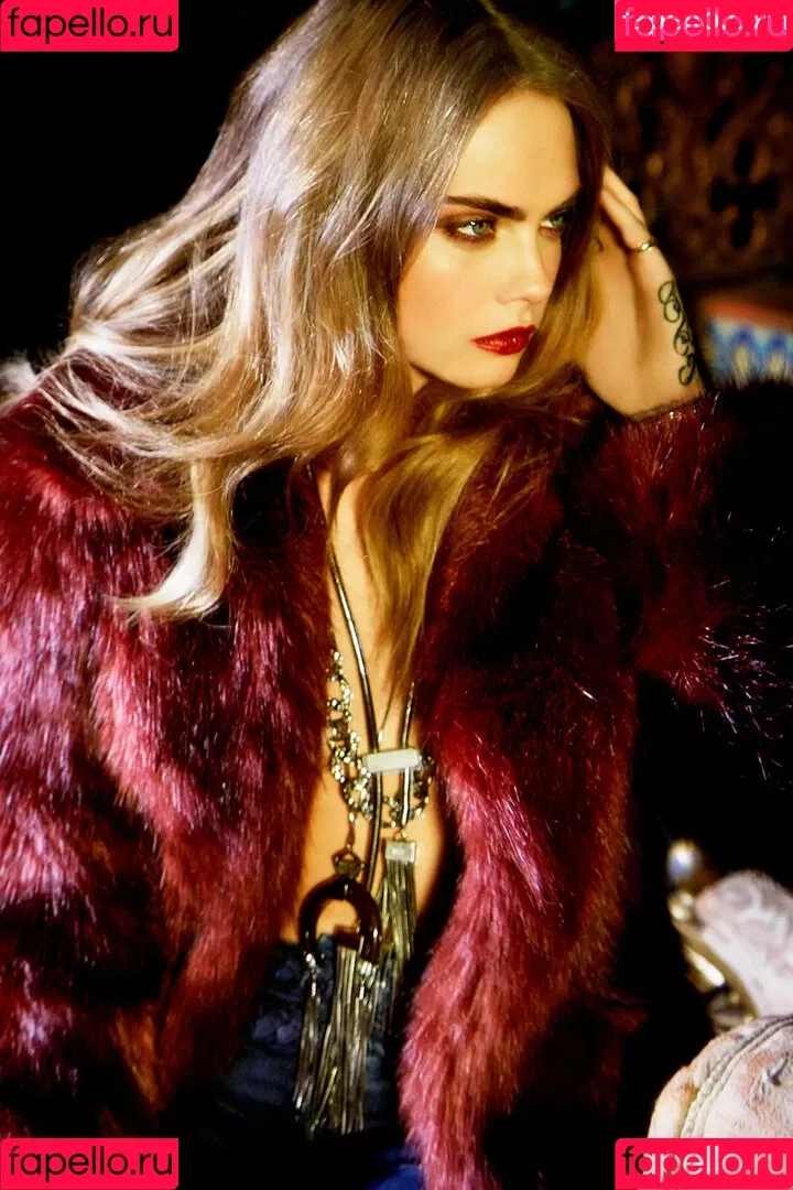 Cara Delevingne / caradelevingne Onlyfans Photo Gallery 