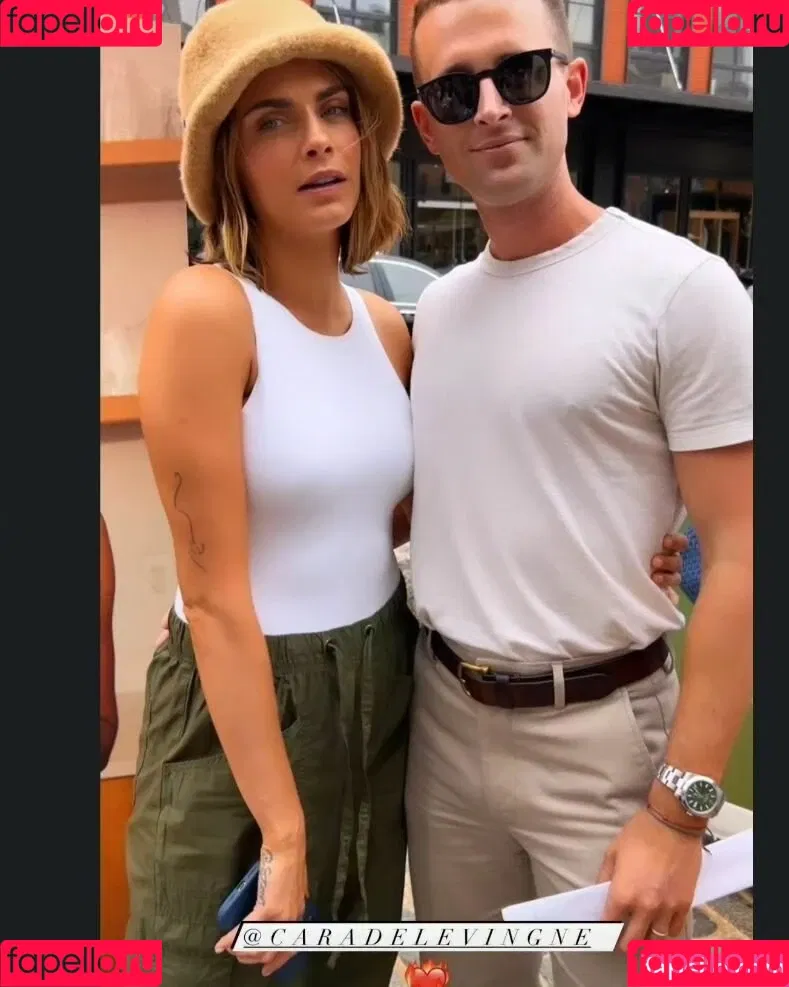 Cara Delevingne / caradelevingne Onlyfans Photo Gallery 