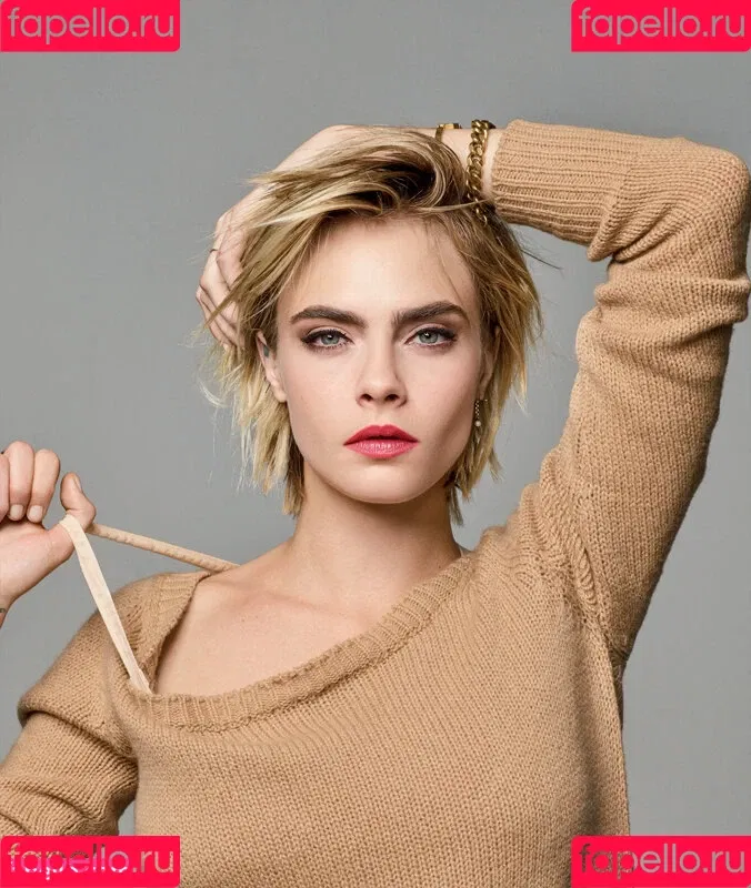 Cara Delevingne / caradelevingne Onlyfans Photo Gallery 