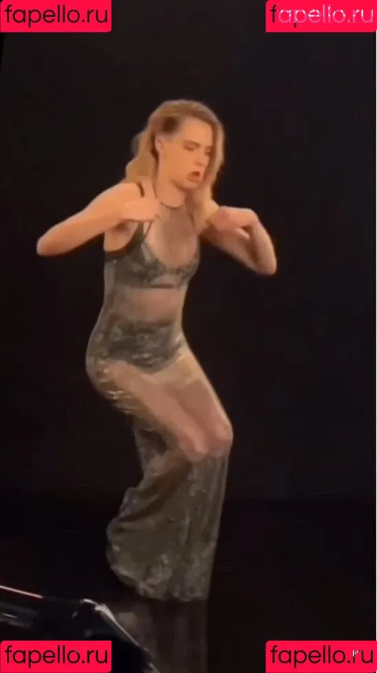 Cara Delevingne / caradelevingne Onlyfans Photo Gallery 