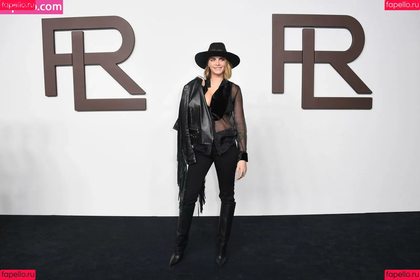 Cara Delevingne / caradelevingne Onlyfans Photo Gallery 