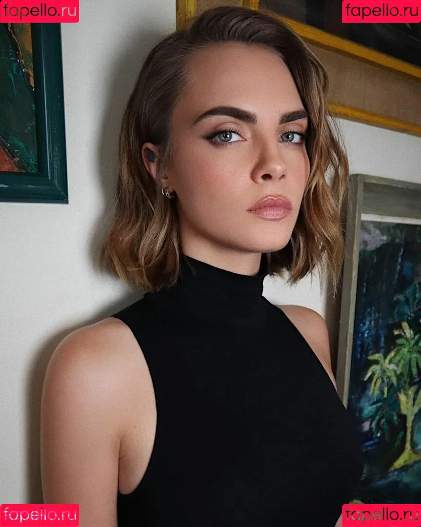 Cara Delevingne / caradelevingne Onlyfans Photo Gallery 