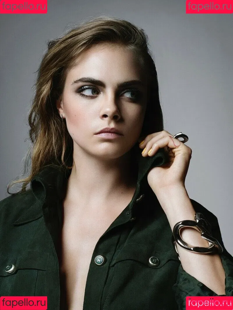 Cara Delevingne / caradelevingne Onlyfans Photo Gallery 