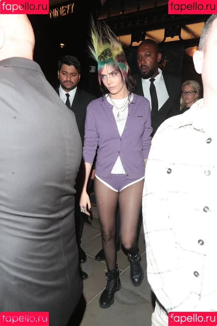 Cara Delevingne / caradelevingne Onlyfans Photo Gallery 