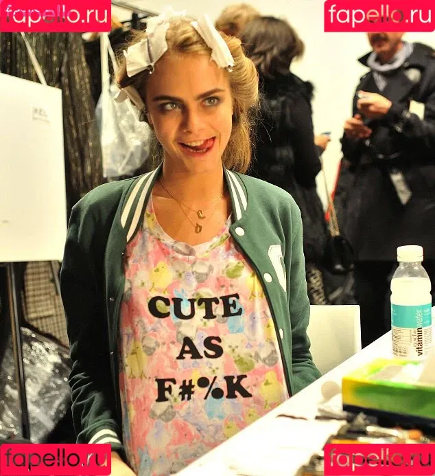 Cara Delevingne / caradelevingne Onlyfans Photo Gallery 