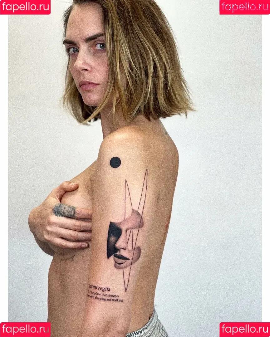 Cara Delevingne / caradelevingne Onlyfans Photo Gallery 