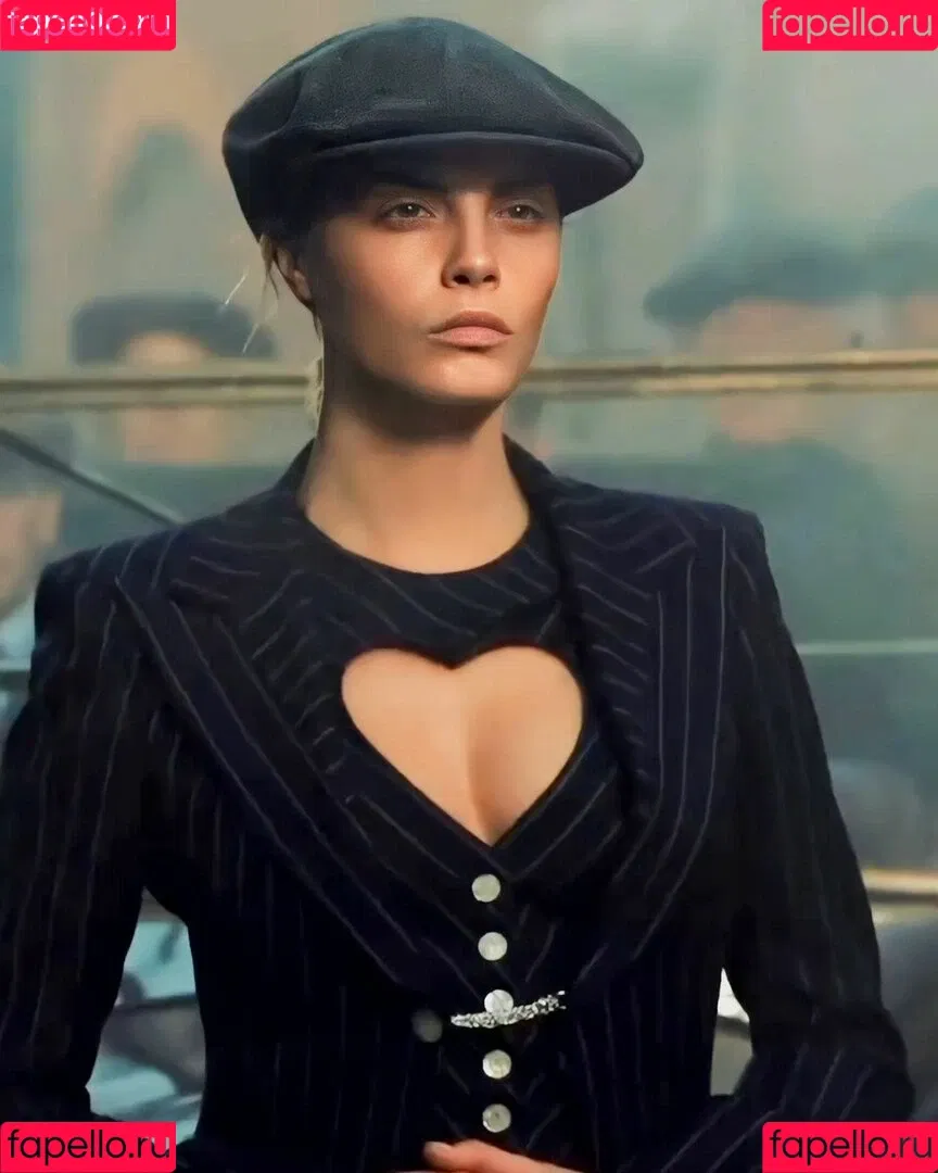 Cara Delevingne / caradelevingne Onlyfans Photo Gallery 